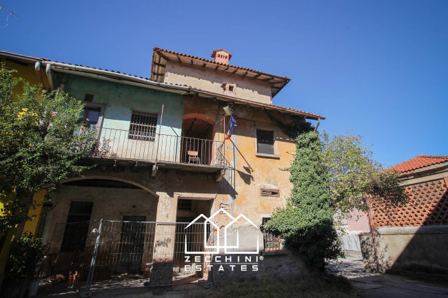 Rustico in vendita a Busnago