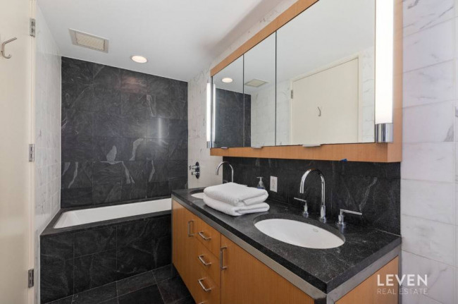  for sale in New York