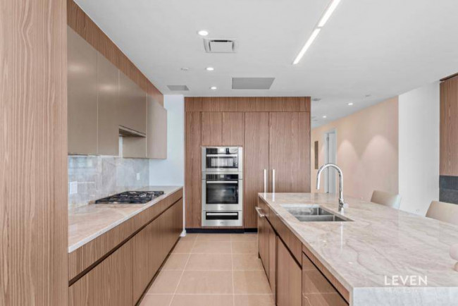 Appartamento in vendita a Flushing