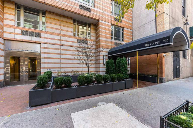  for sale in New York