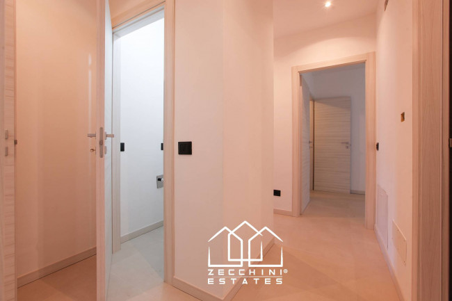  for sale in Lodi Vecchio