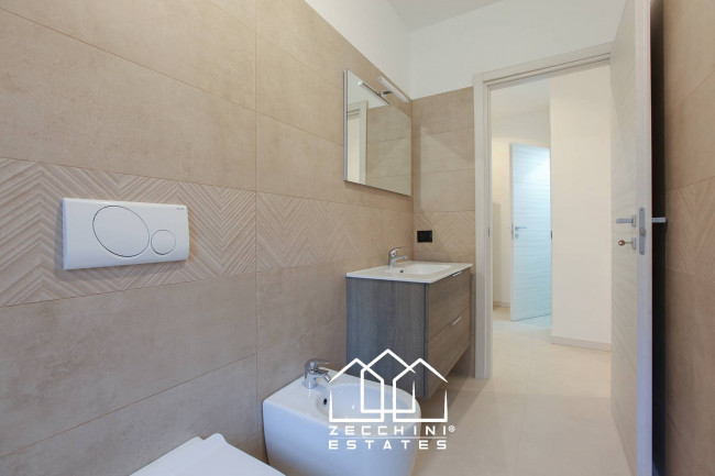  for sale in Lodi Vecchio