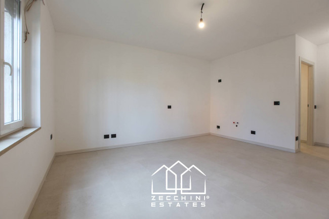  for sale in Lodi Vecchio