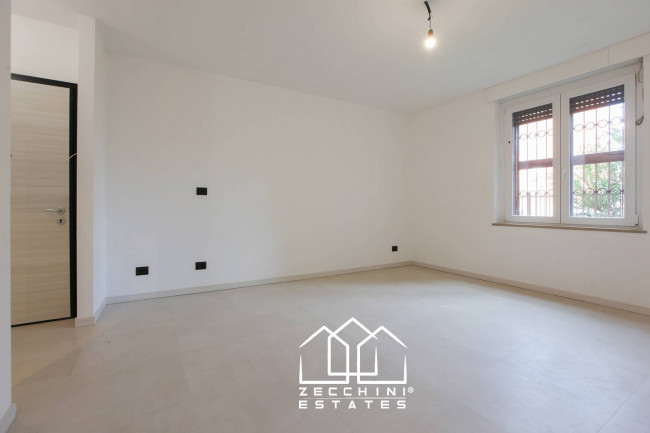  for sale in Lodi Vecchio